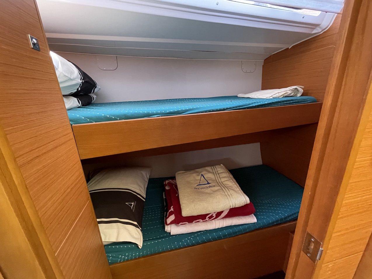 Dufour 430 GL, picture 10