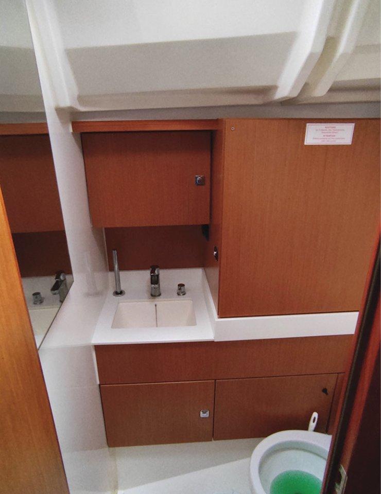 Bavaria C45 - 5 cab., picture 11