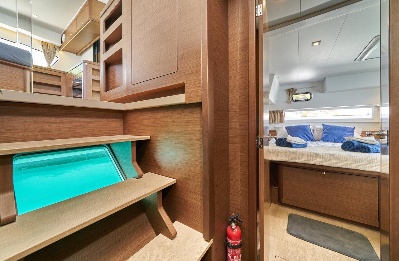 Lagoon 42 - 3 + 1 cab., picture 23