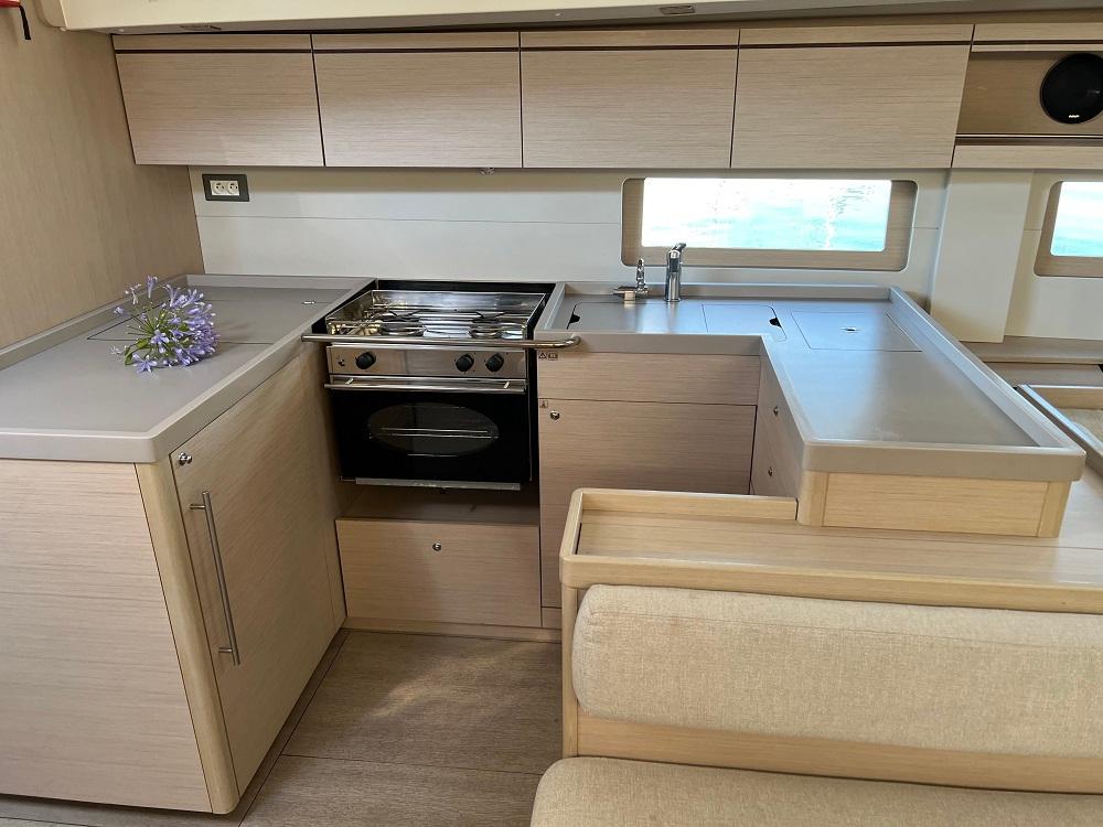 Oceanis 51.1 - 5 + 1 cab., picture 11