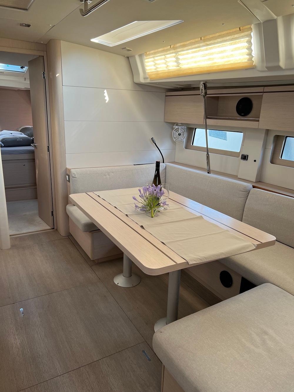 Oceanis 51.1 - 5 + 1 cab., picture 9