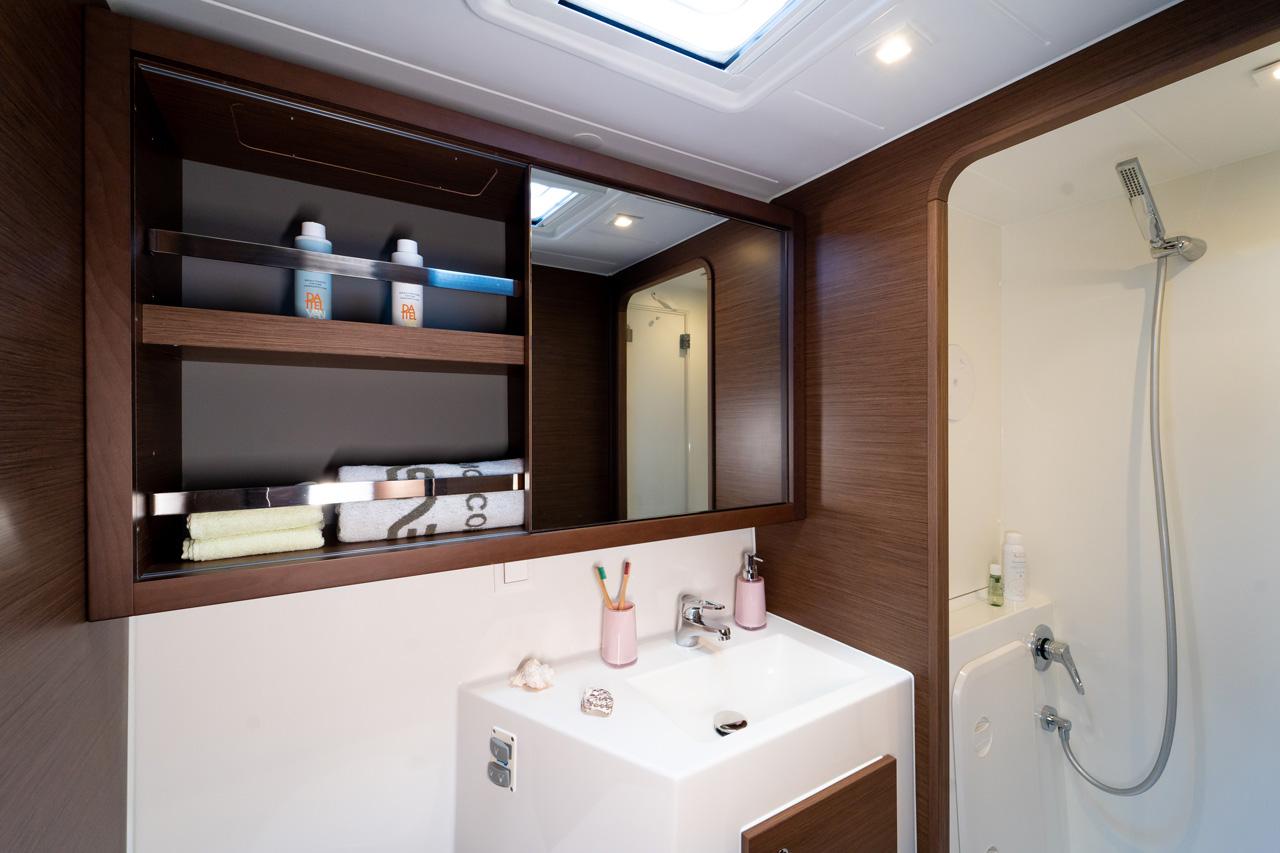 Lagoon 42 - 3 + 2 cab., picture 32