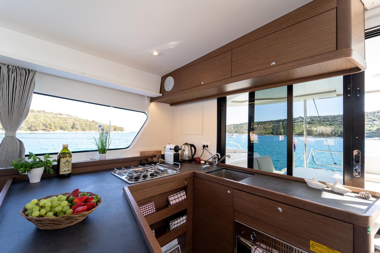 Lagoon 42 - 3 + 2 cab., picture 19