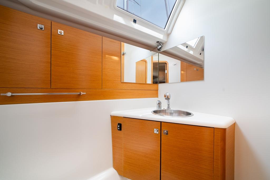 Jeanneau 53 - 5 + 1 cab., picture 14