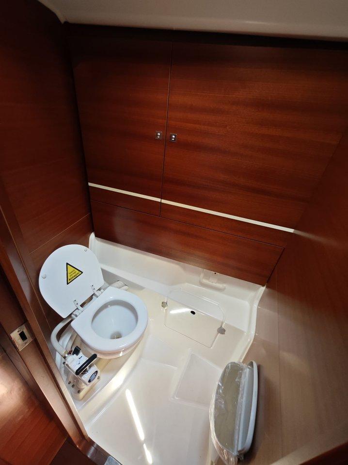 Dufour 450 GL, picture 29