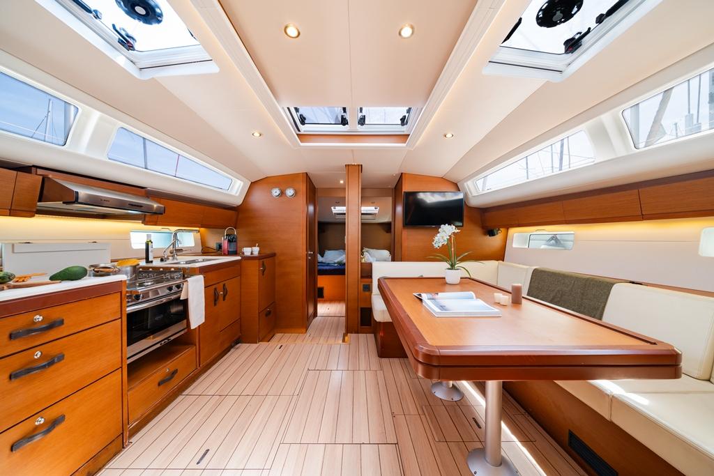 Jeanneau 54 - 5 + 1 cab.	, picture 5