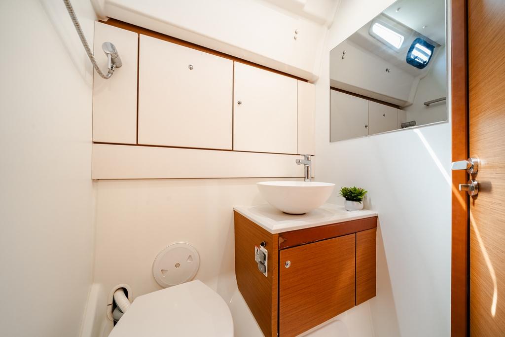 Jeanneau 54 - 5 + 1 cab.	, picture 12