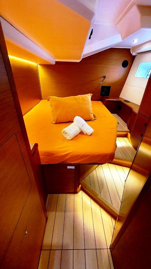 Jeanneau 54 - 5 + 1 cab.	, picture 10