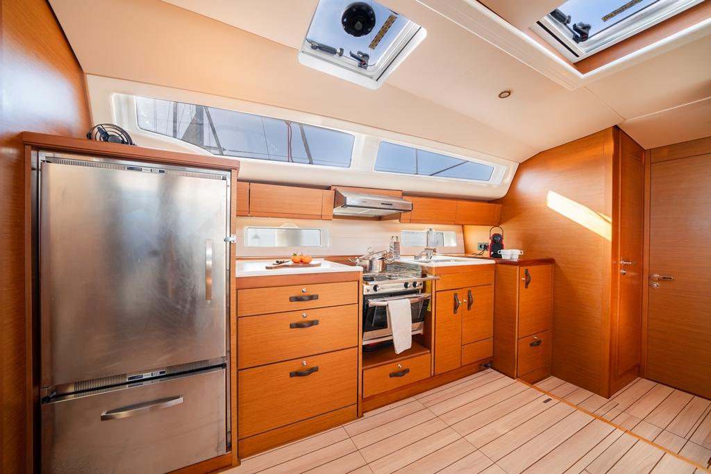 Jeanneau 54 - 5 + 1 cab.	, picture 7