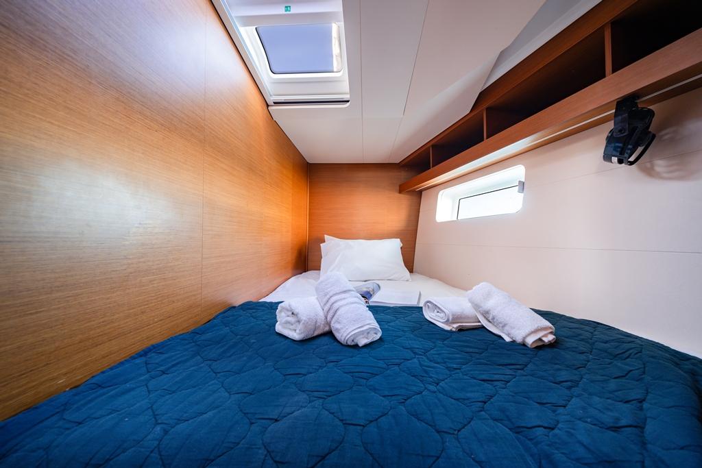 Jeanneau 54 - 5 + 1 cab.	, picture 9