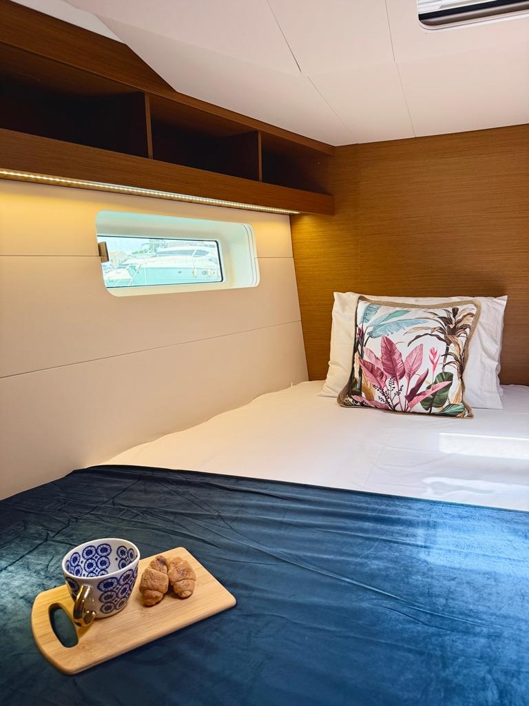 Jeanneau 54 - 5 + 1 cab.	, picture 13