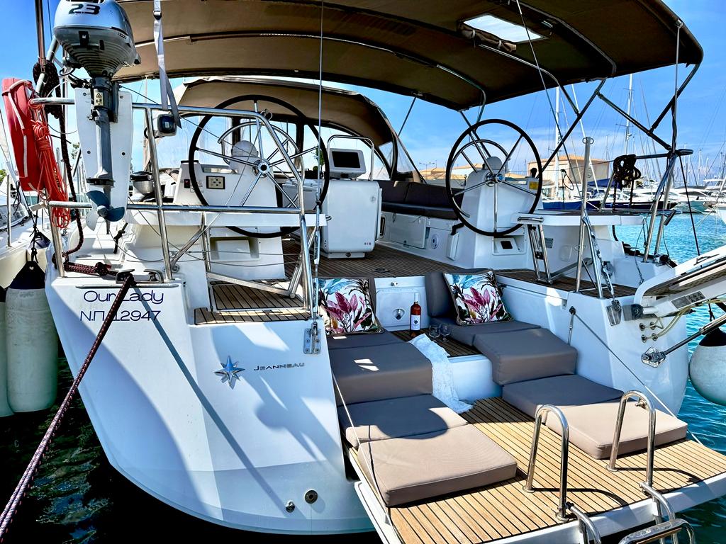 Jeanneau 54 - 5 + 1 cab.	, picture 1