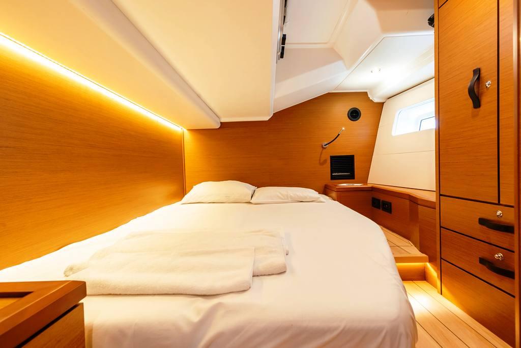 Jeanneau 54 - 5 + 1 cab.	, picture 9