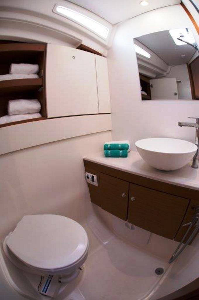 Jeanneau 54 - 5 + 1 cab.	, picture 14