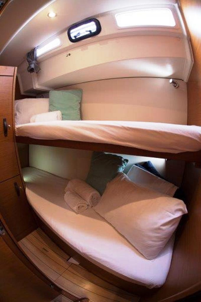 Jeanneau 54 - 5 + 1 cab.	, picture 12