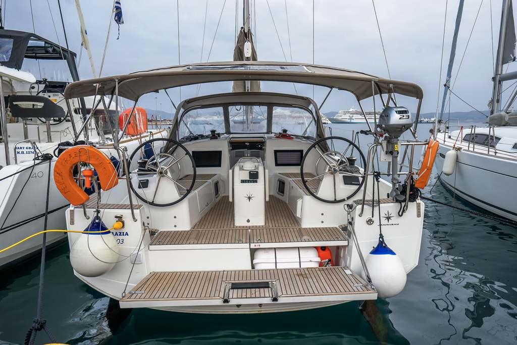 Sun Odyssey 410 - 3 cab., picture 1