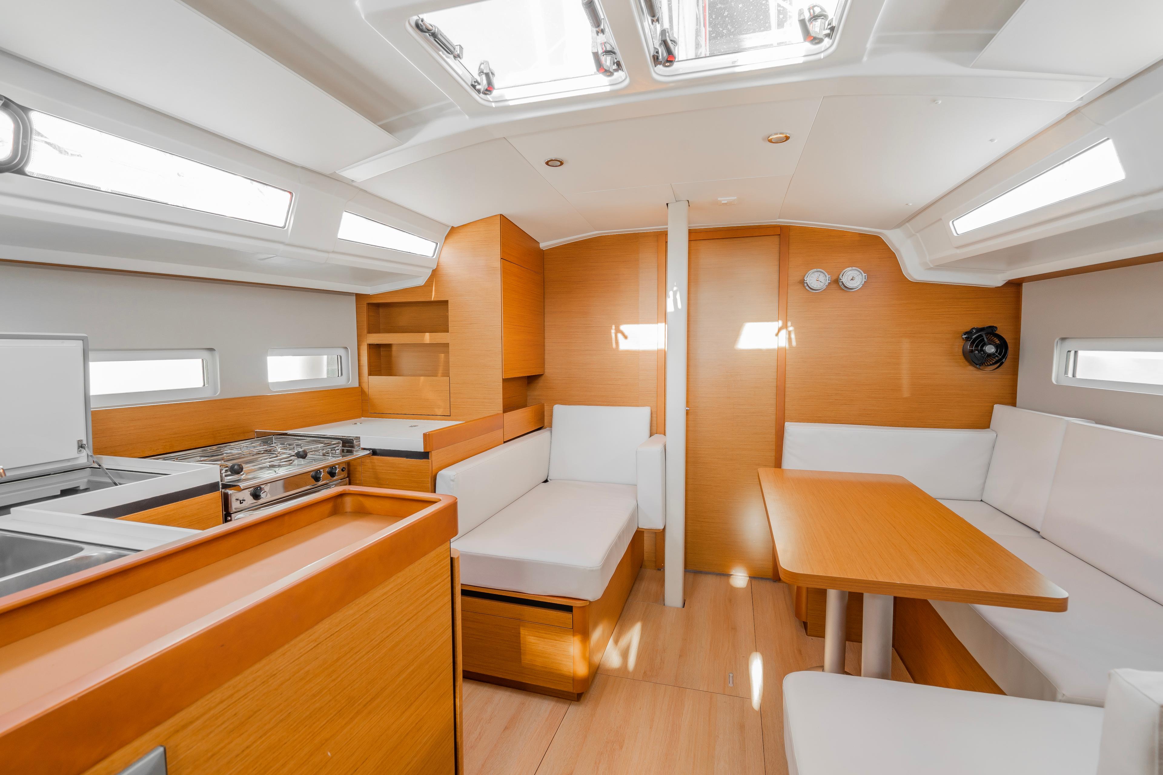 Sun Odyssey 410 - 3 cab., picture 5