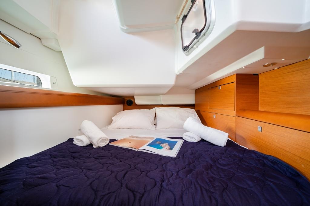 Sun Odyssey 519 - 5 cab., picture 8