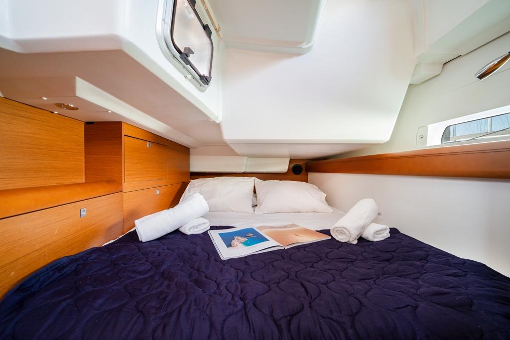 Sun Odyssey 519 - 5 cab., picture 7