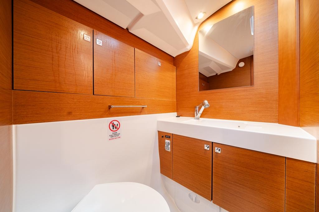 Sun Odyssey 519 - 5 cab., picture 15