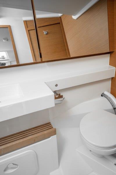 Sun Odyssey 440 - 4 cab., picture 9