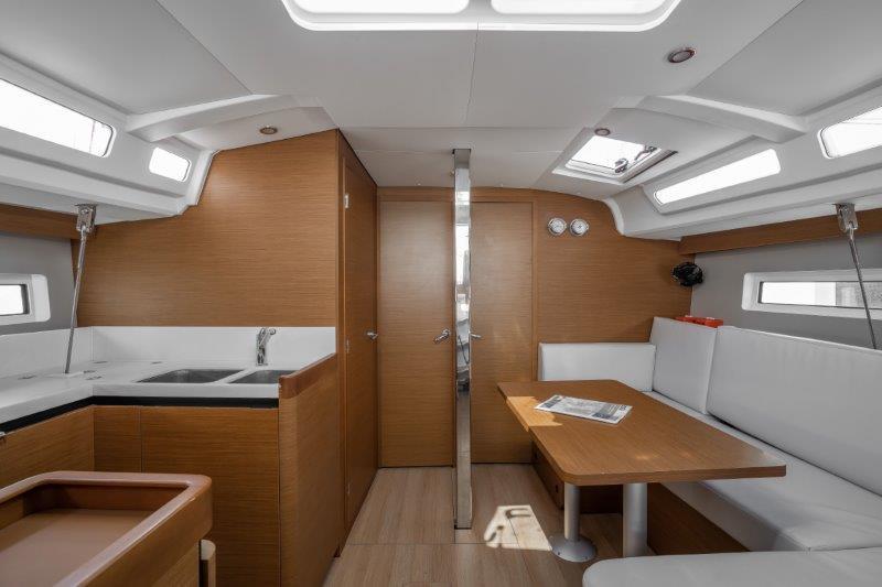 Sun Odyssey 440 - 4 cab., picture 13