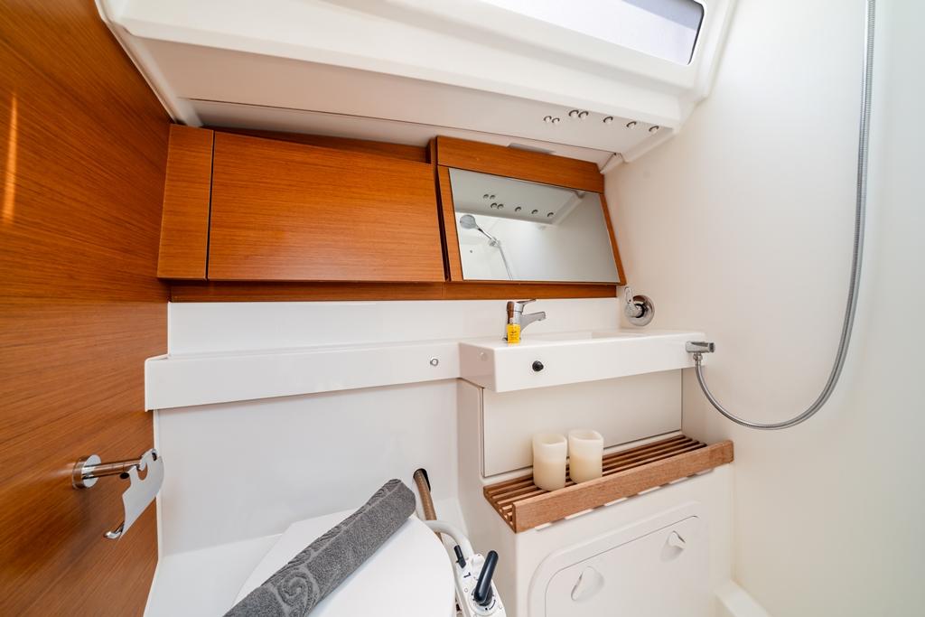 Sun Odyssey 440 - 4 cab., picture 8