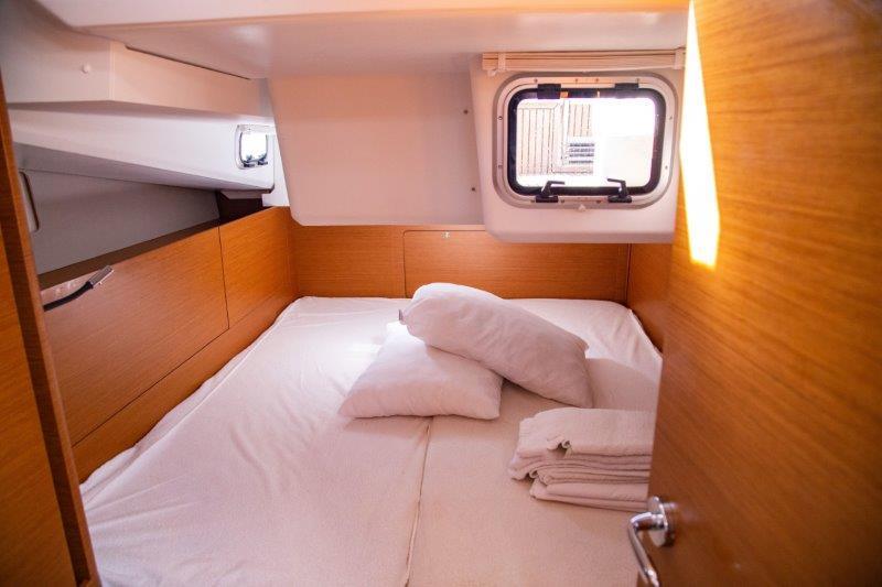 Sun Odyssey 440 - 4 cab., picture 11