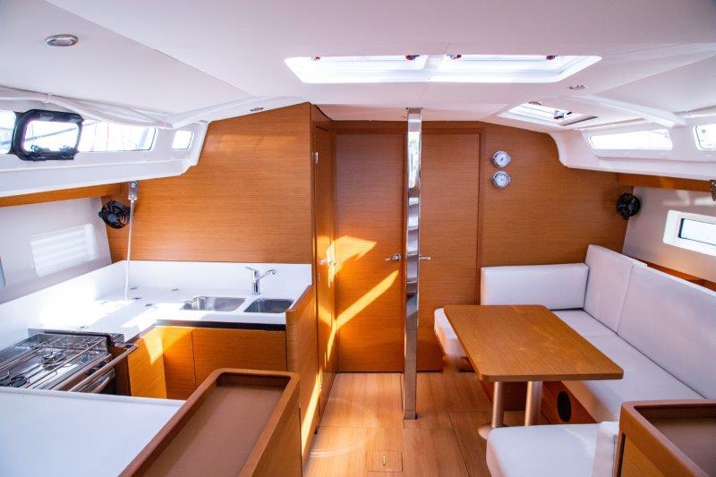 Sun Odyssey 440 - 4 cab., picture 7