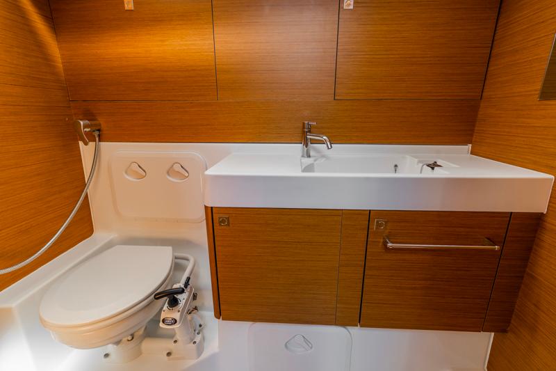 Sun Odyssey 519 - 4 cab., picture 15