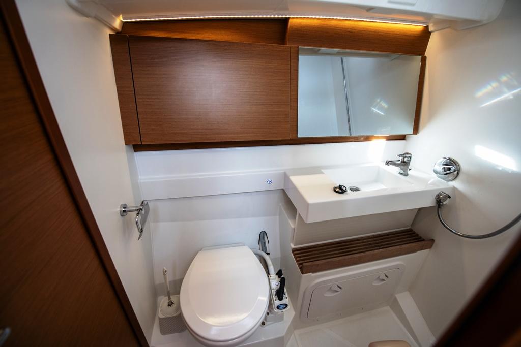 Sun Odyssey 490 - 4 cab., picture 12