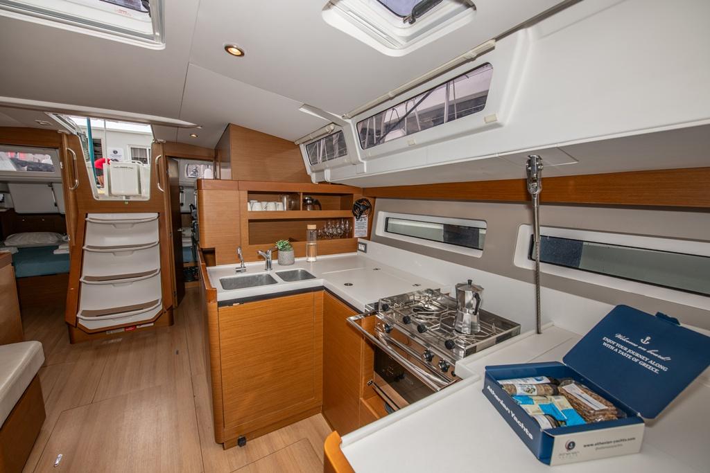 Sun Odyssey 490 - 4 cab., picture 7