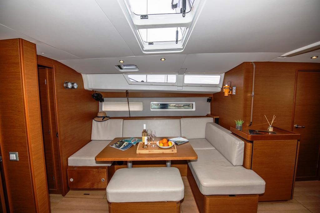 Sun Odyssey 490 - 4 cab., picture 8