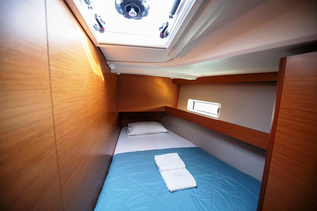 Sun Odyssey 490 - 4 cab., picture 11