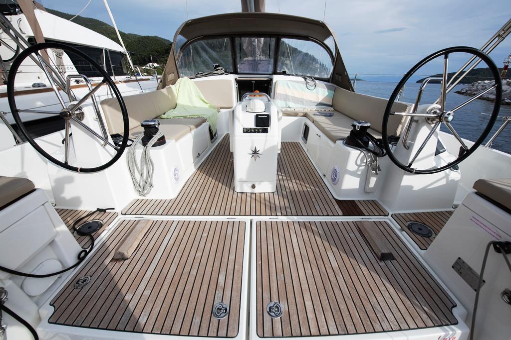 Sun Odyssey 490 - 4 cab., picture 4