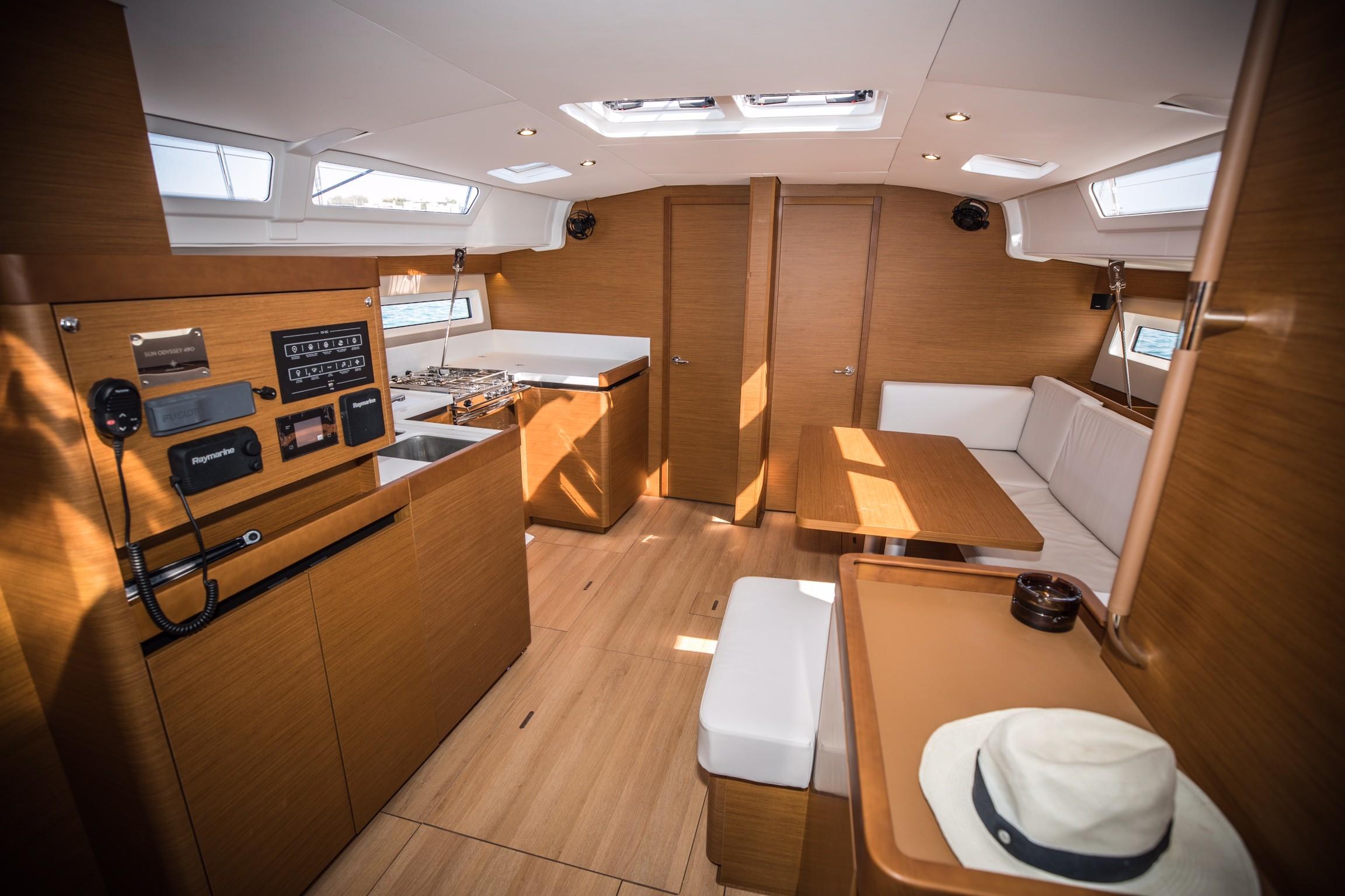 Sun Odyssey 490 - 4 cab., picture 7