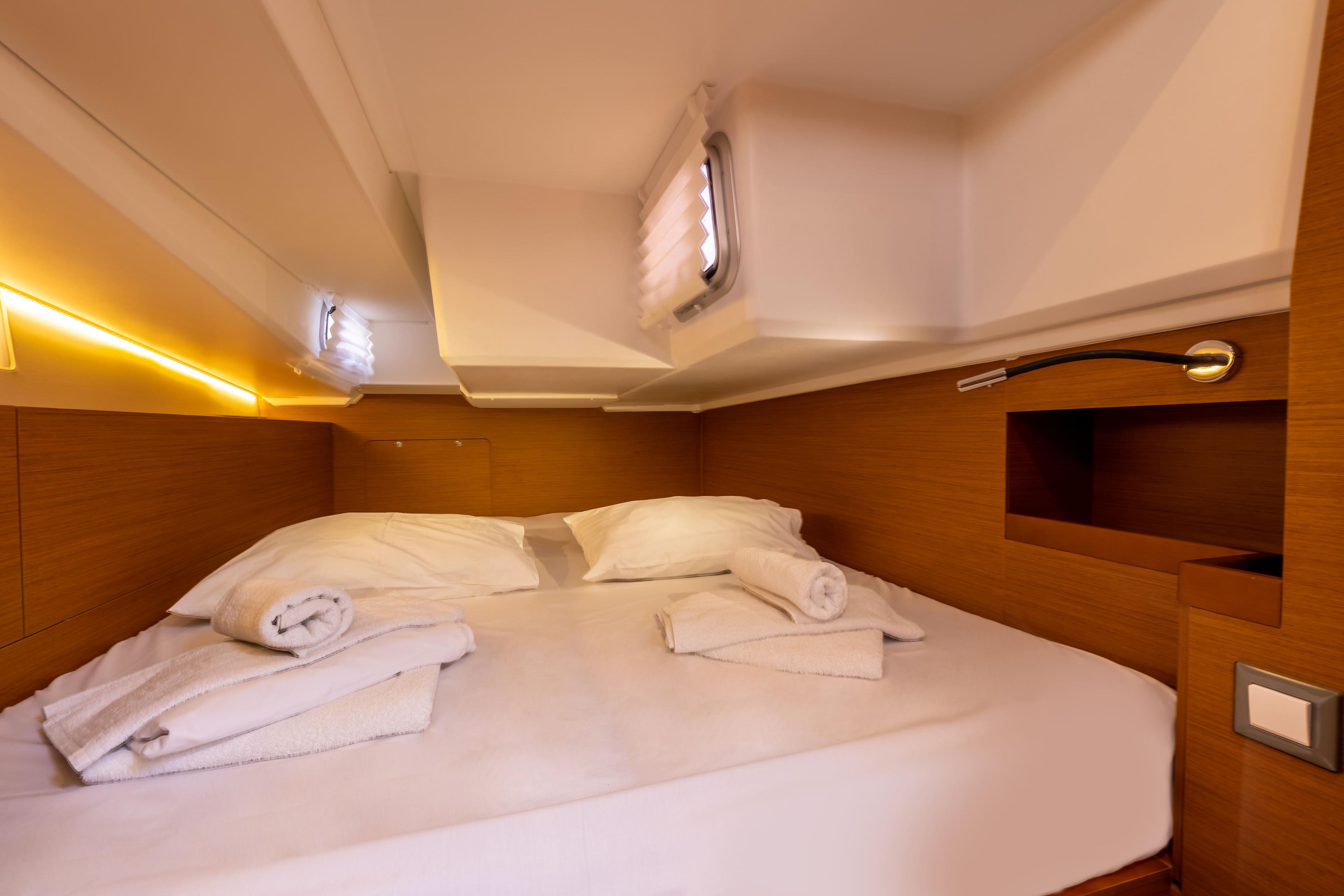 Sun Odyssey 490 - 4 cab., picture 11