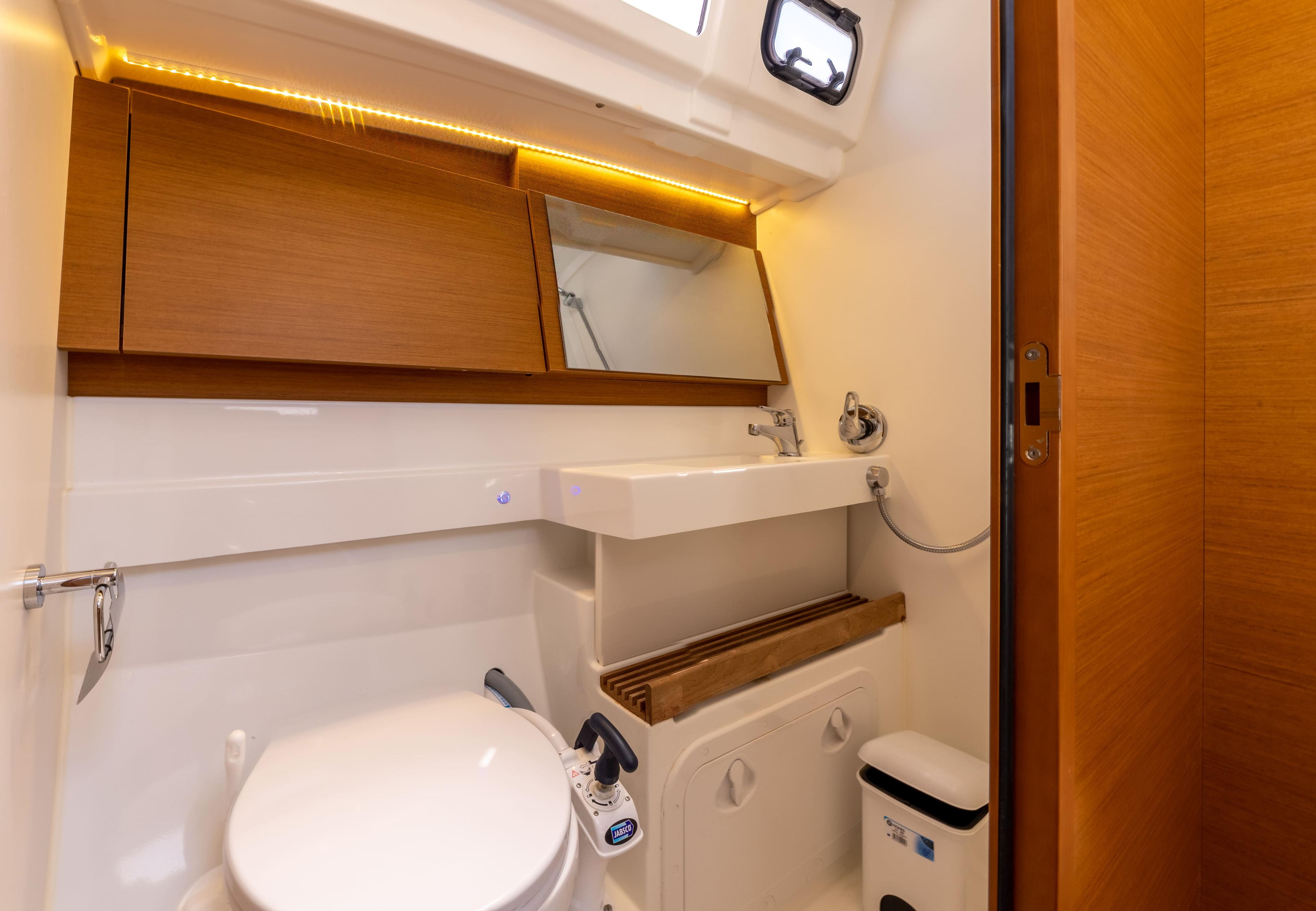 Sun Odyssey 490 - 4 cab., picture 10