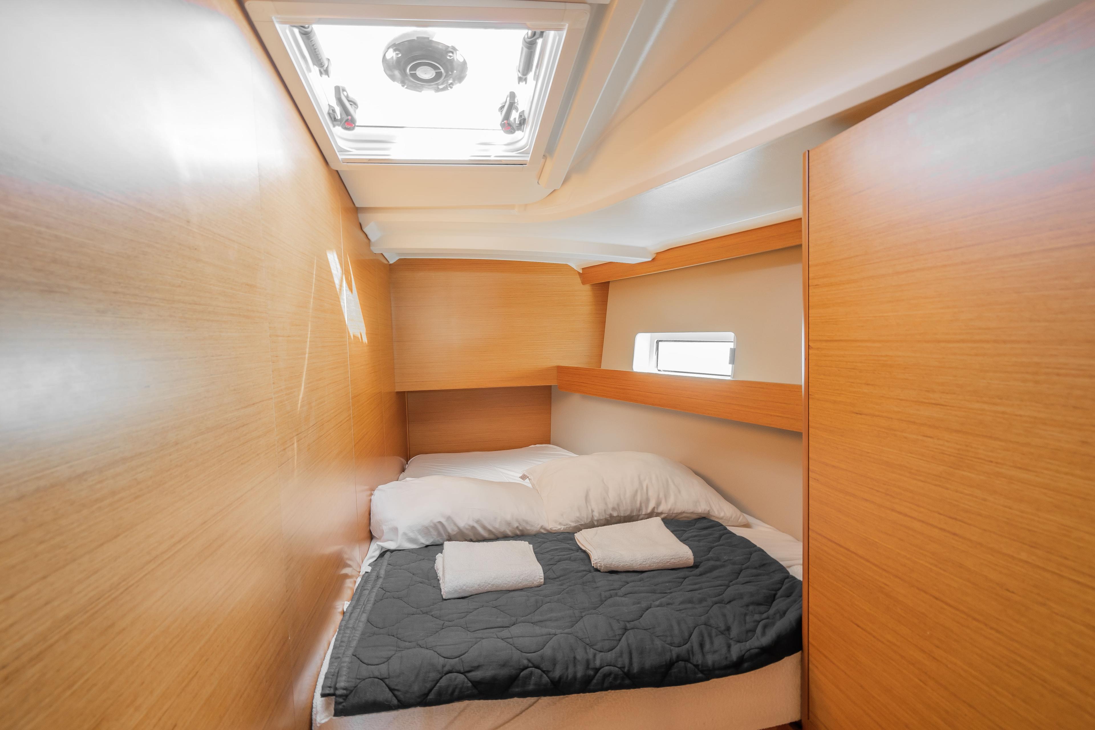 Sun Odyssey 490 - 4 cab., picture 6