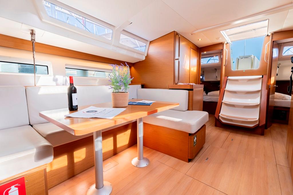 Sun Odyssey 490 - 4 cab., picture 4