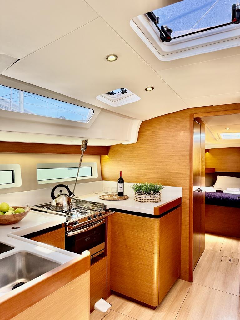 Sun Odyssey 490 - 4 cab., picture 5