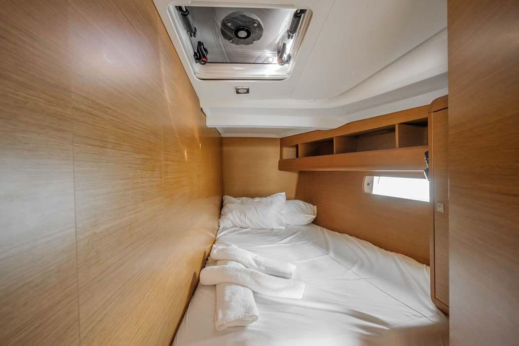 Sun Odyssey 479 - 4 cab., picture 11