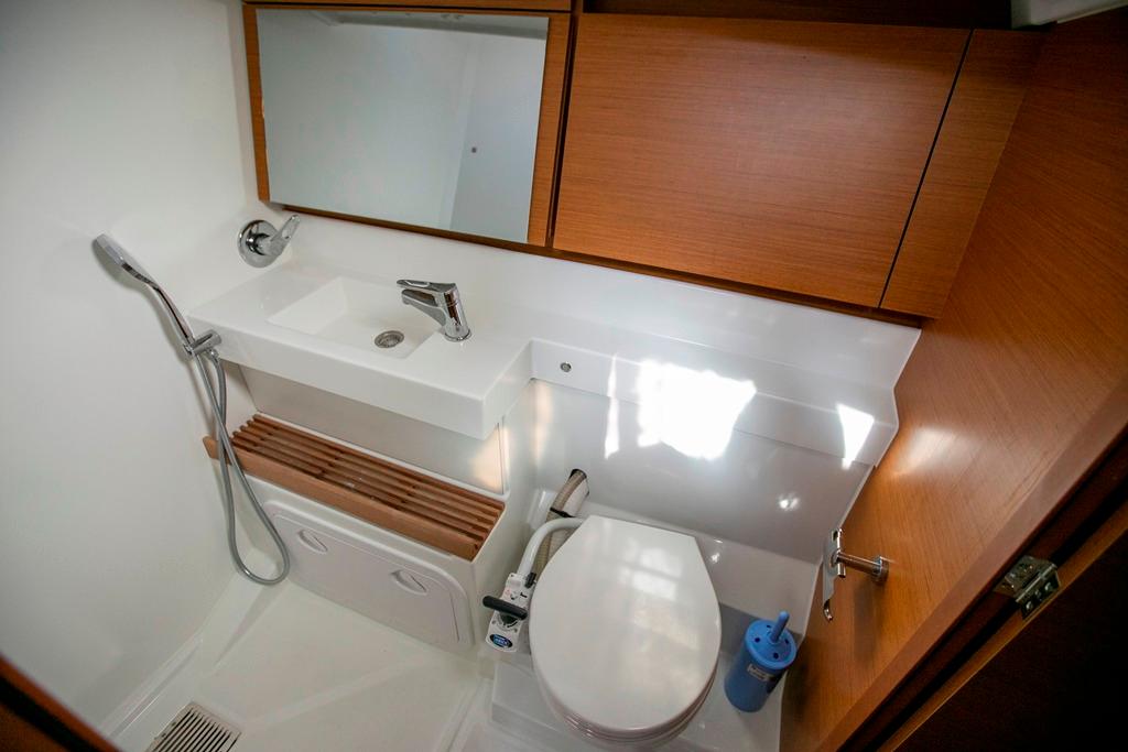 Sun Odyssey 440 - 4 cab., picture 14