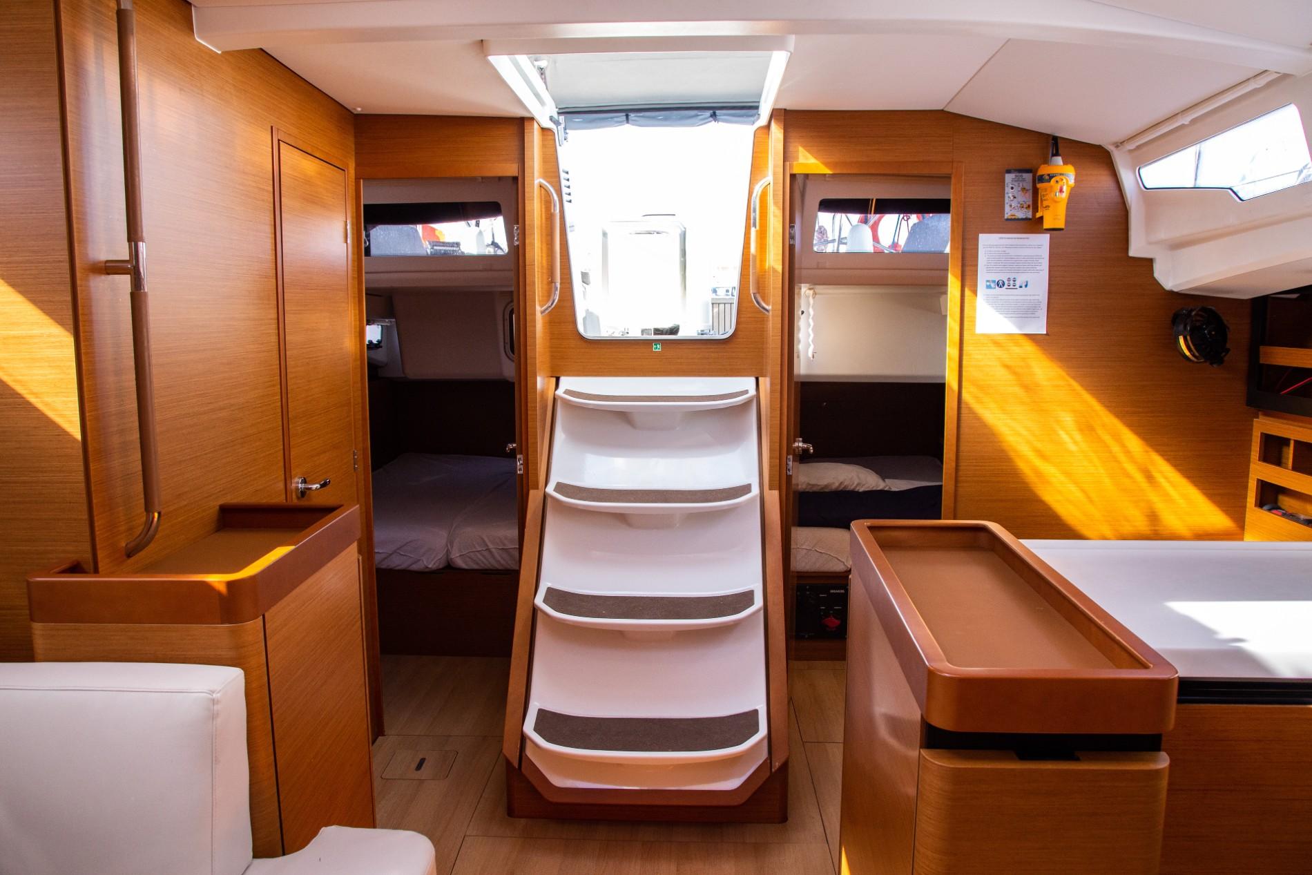 Sun Odyssey 440 - 4 cab., picture 6