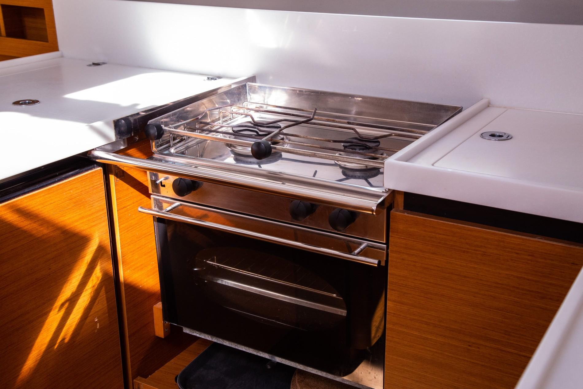 Sun Odyssey 440 - 4 cab., picture 7