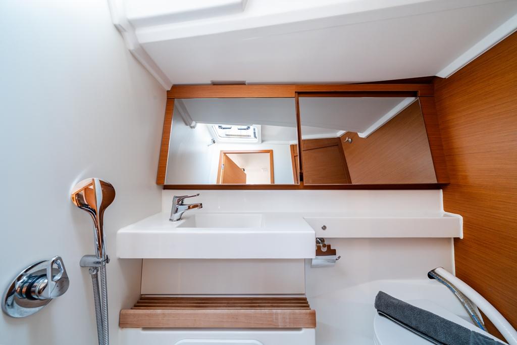 Sun Odyssey 440 - 4 cab., picture 14