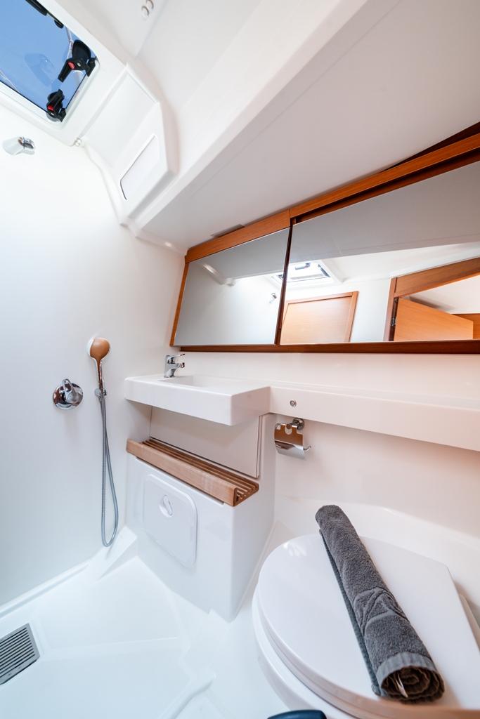 Sun Odyssey 440 - 4 cab., picture 15