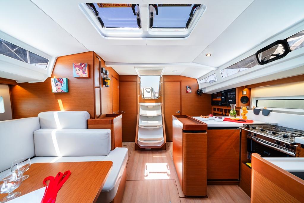 Sun Odyssey 440 - 4 cab., picture 6