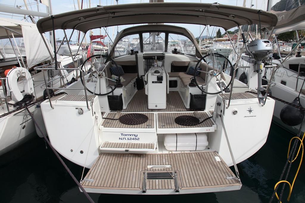 Sun Odyssey 440 - 4 cab., picture 1