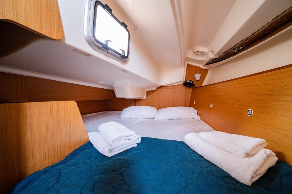 Sun Odyssey 32i, picture 8